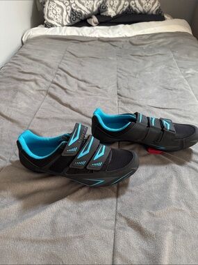 Venzo unisex cyclist shoes black Bright Teal Accents men’s Sz 7.5 women’s 9